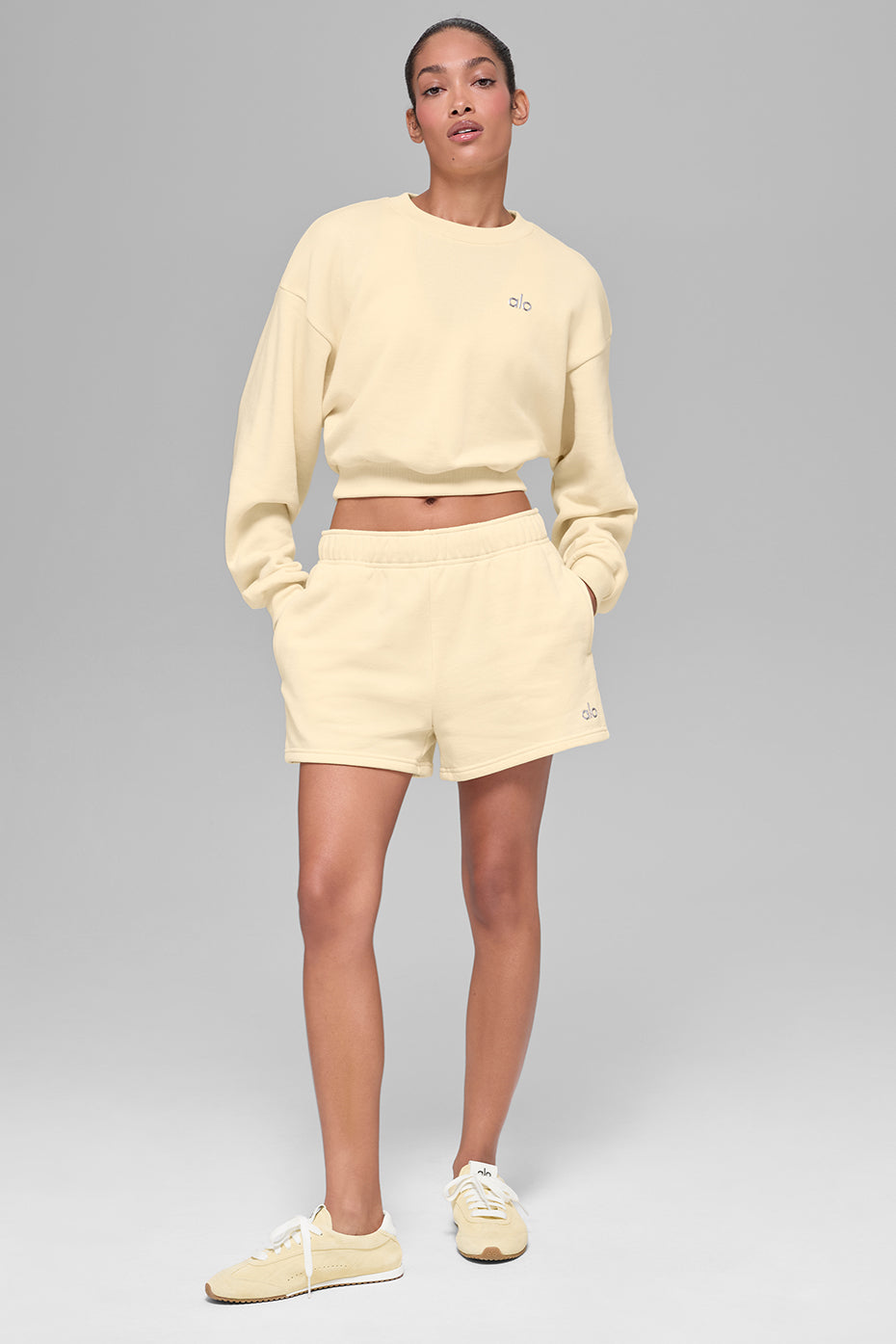 Cropped Accolade Crewneck - Candlelight Yellow